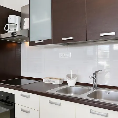 アパート Town Center