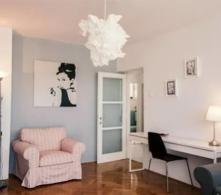 アパート Town Center